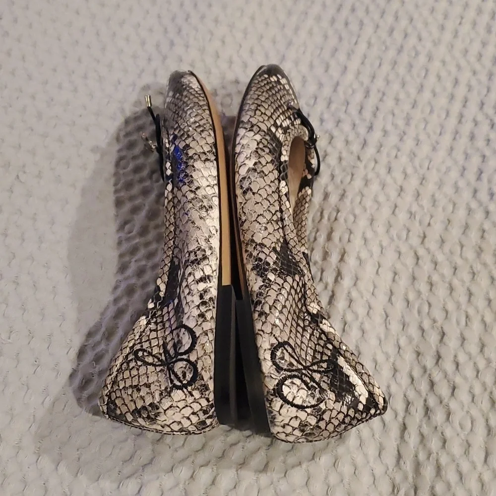 Sam Edelman Snake Skin Felicia Flats Size 5.5 (#5)
